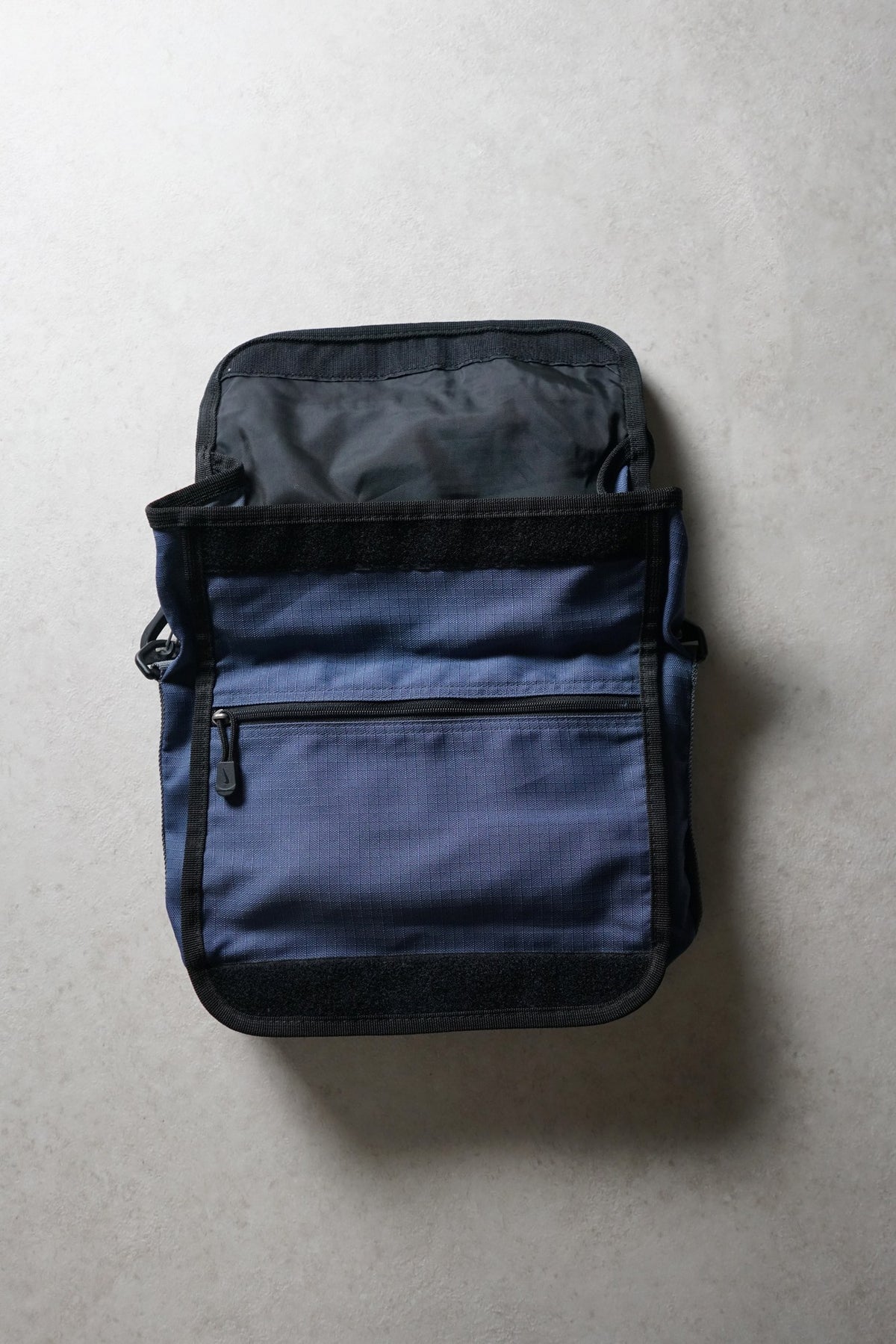 Nike ACG Ripstop Side Satchel