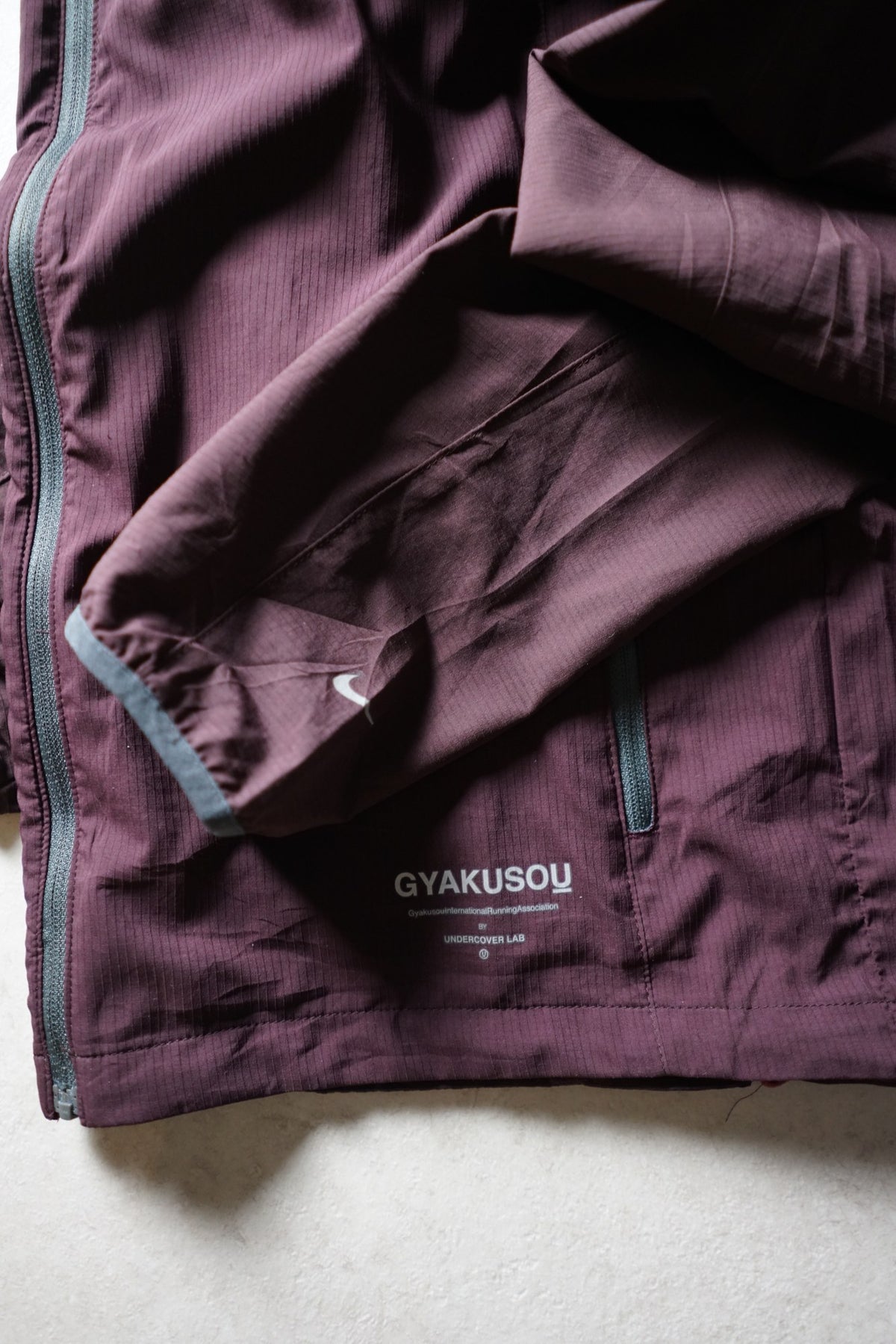 Nike Gyakusou Packable Hooded Running Jacket Burgundy